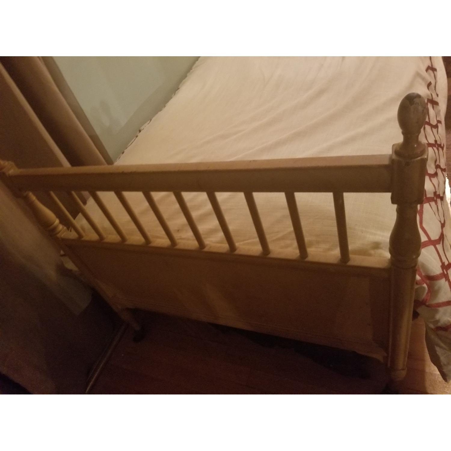 Antique French Style Twin DayBed w/ Trundle - image-3