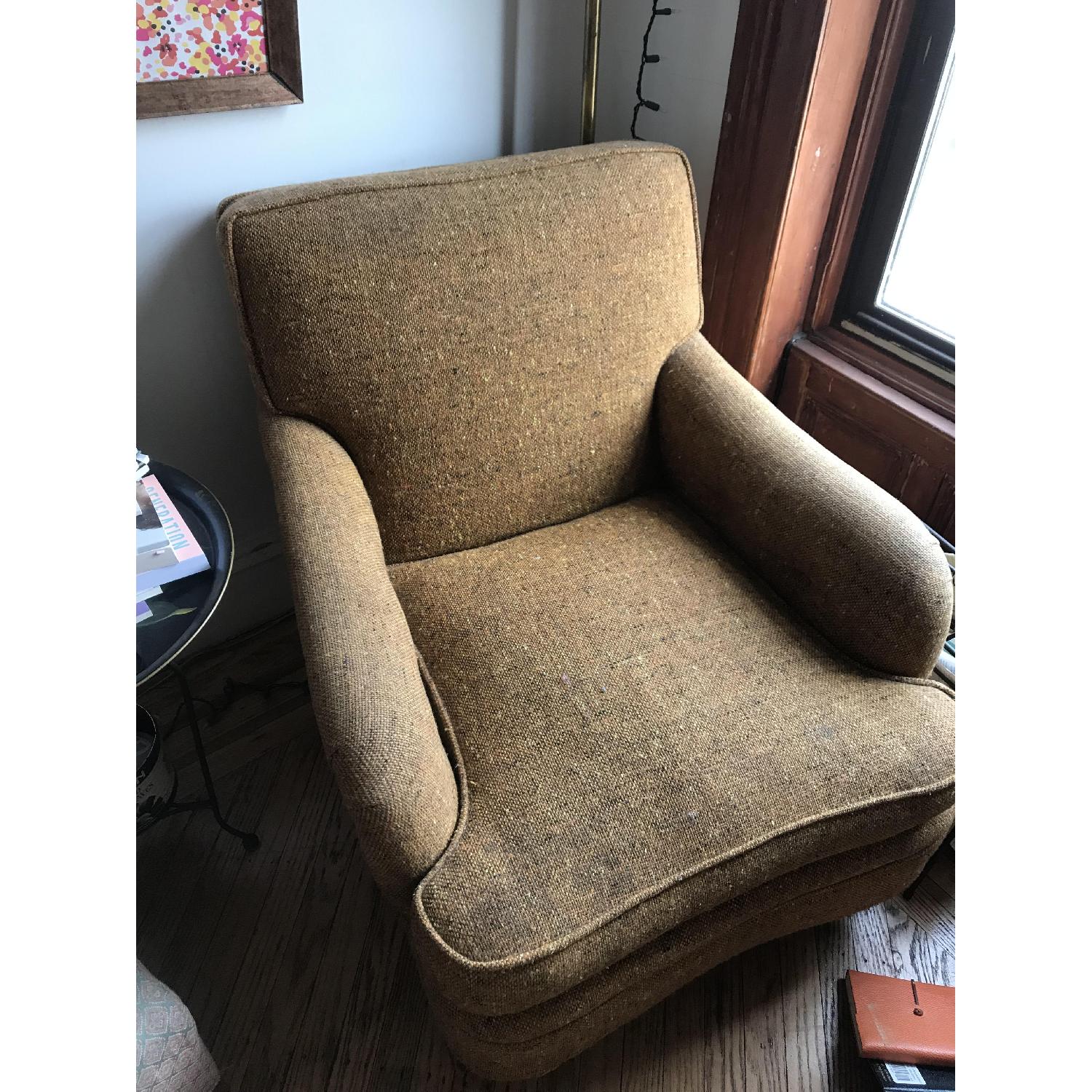 Vintage Rust/Brown/Gold Armchair - image-3