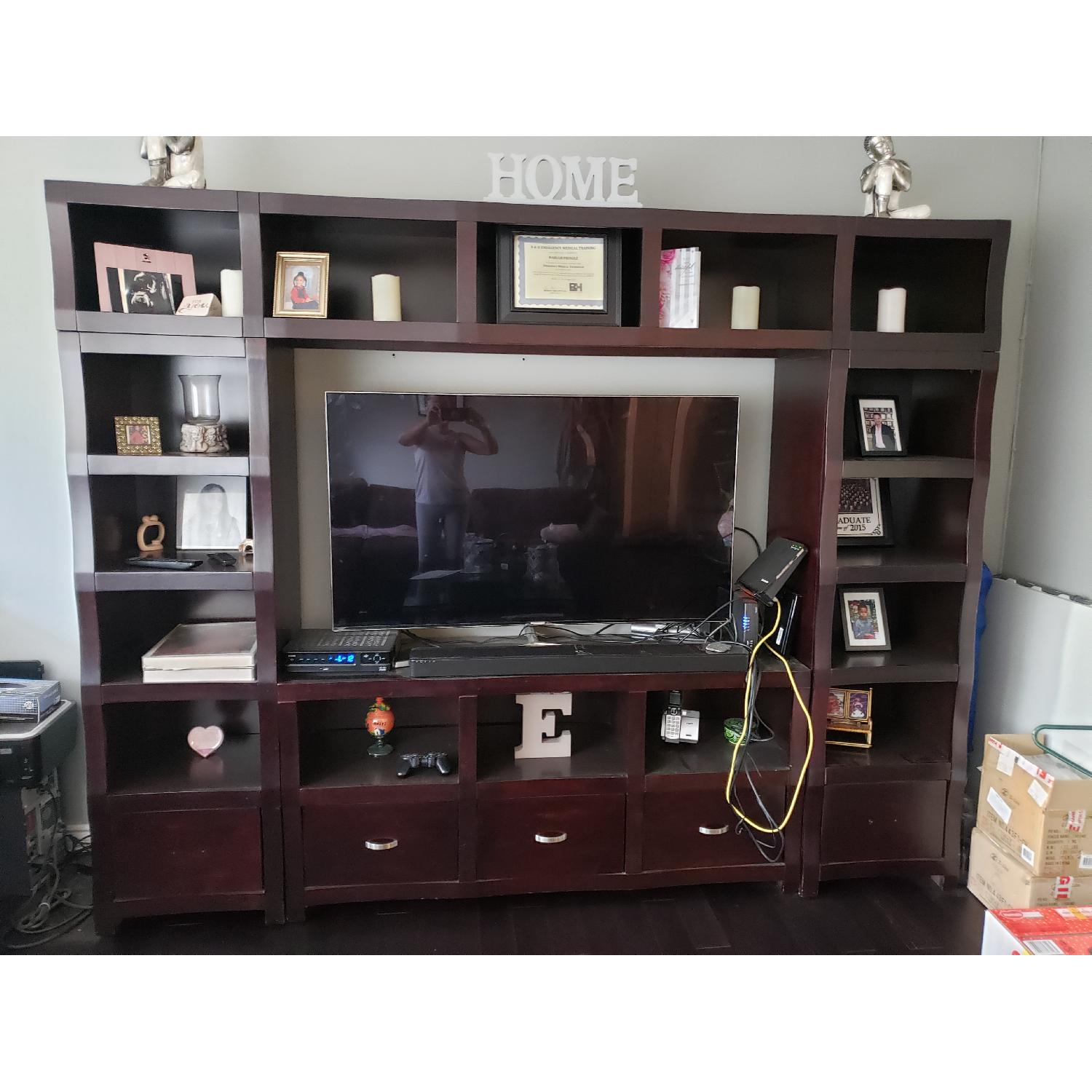 Raymour & Flanigan Wood Wall Unit AptDeco