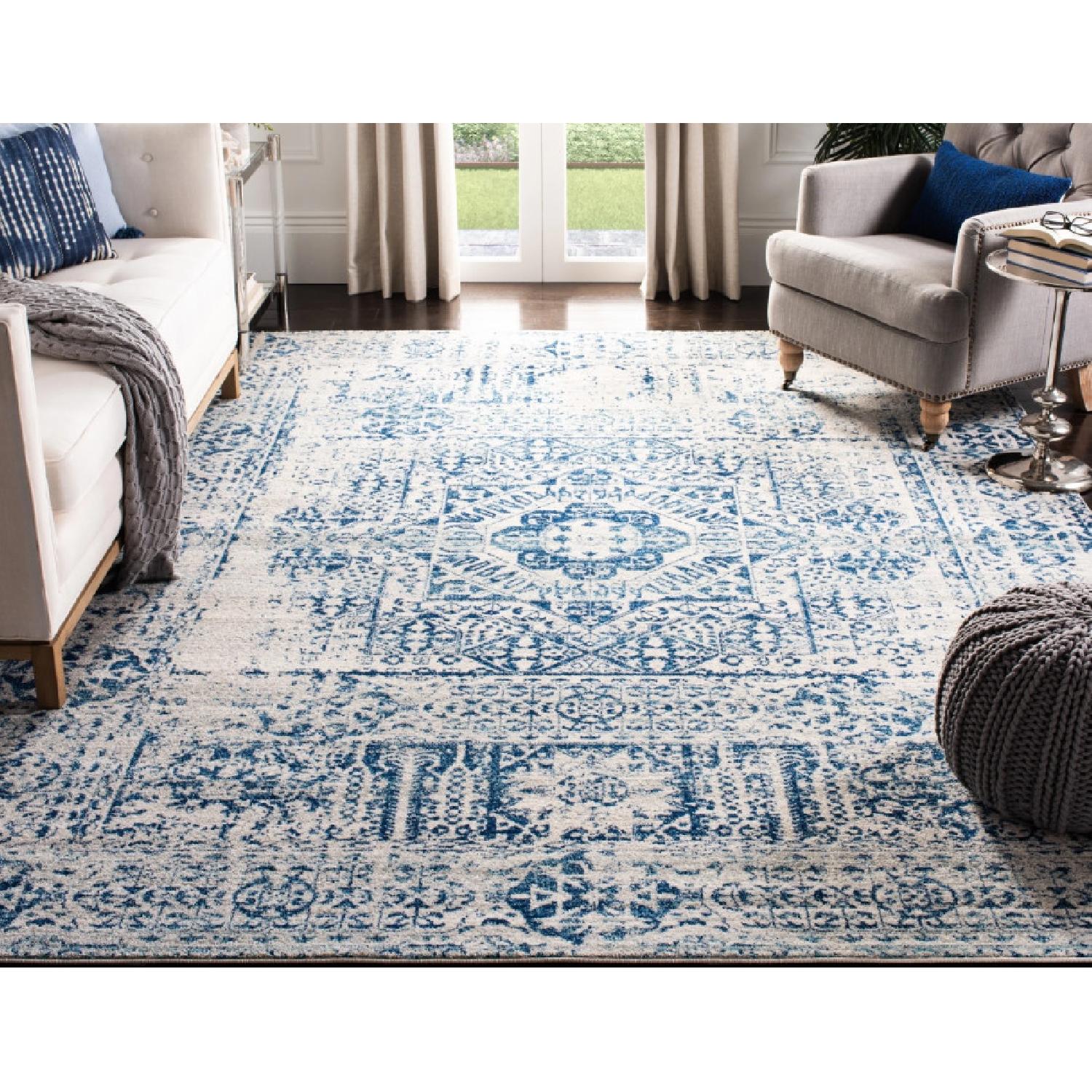 Safavieh Evoke Vintage Ivory/Blue Medallion Distressed Rug - image-1