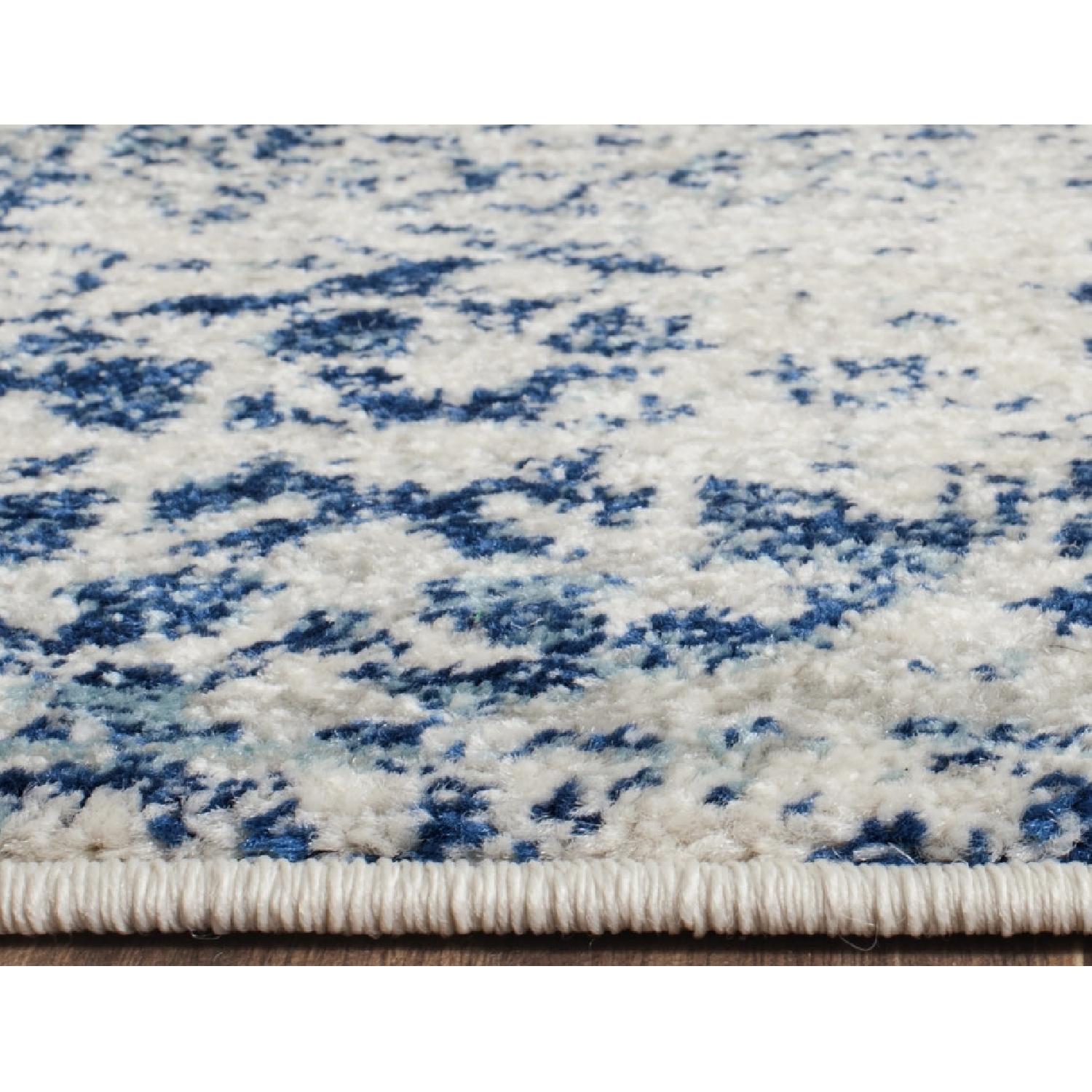 Safavieh Evoke Vintage Ivory/Blue Medallion Distressed Rug - image-2