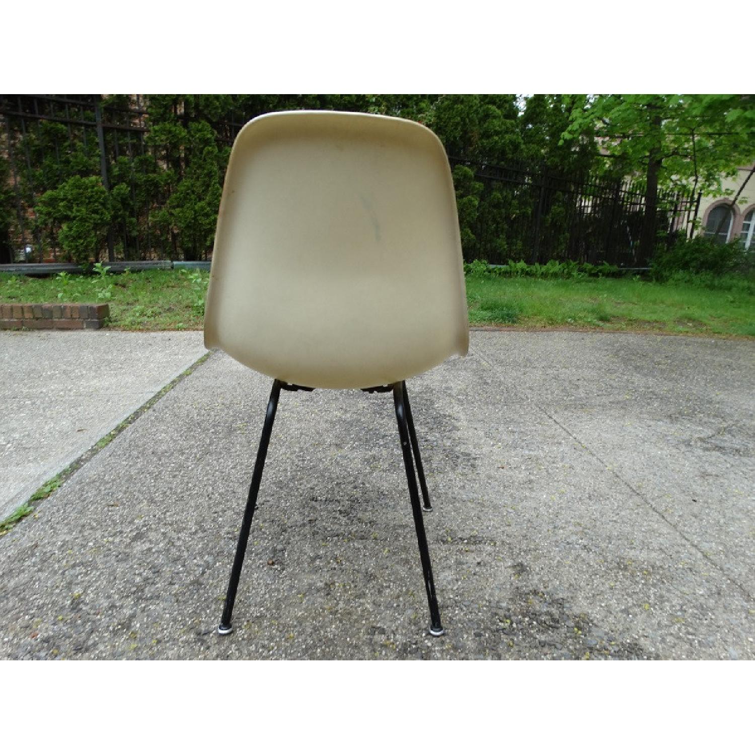 Vintage Herman Miller Fiberglass Shell Chair - image-7