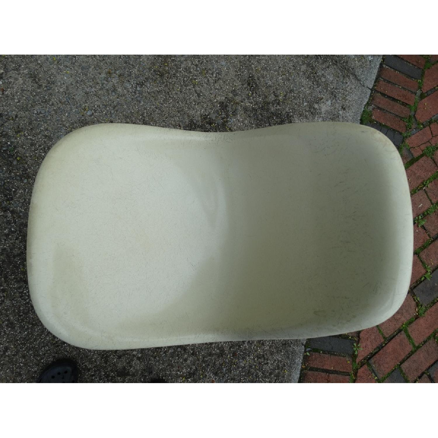 Vintage Herman Miller Fiberglass Shell Chair - image-5