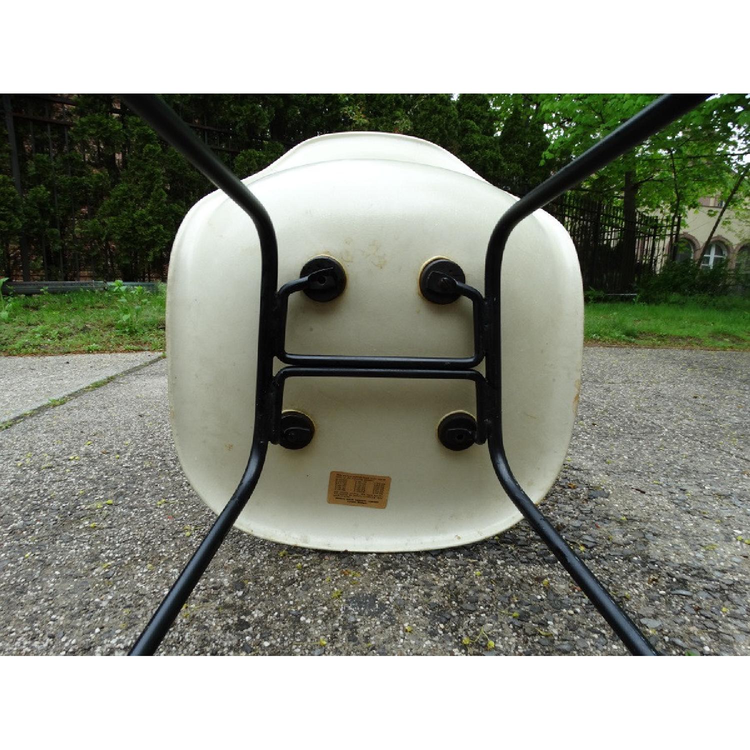Vintage Herman Miller Fiberglass Shell Chair - image-4