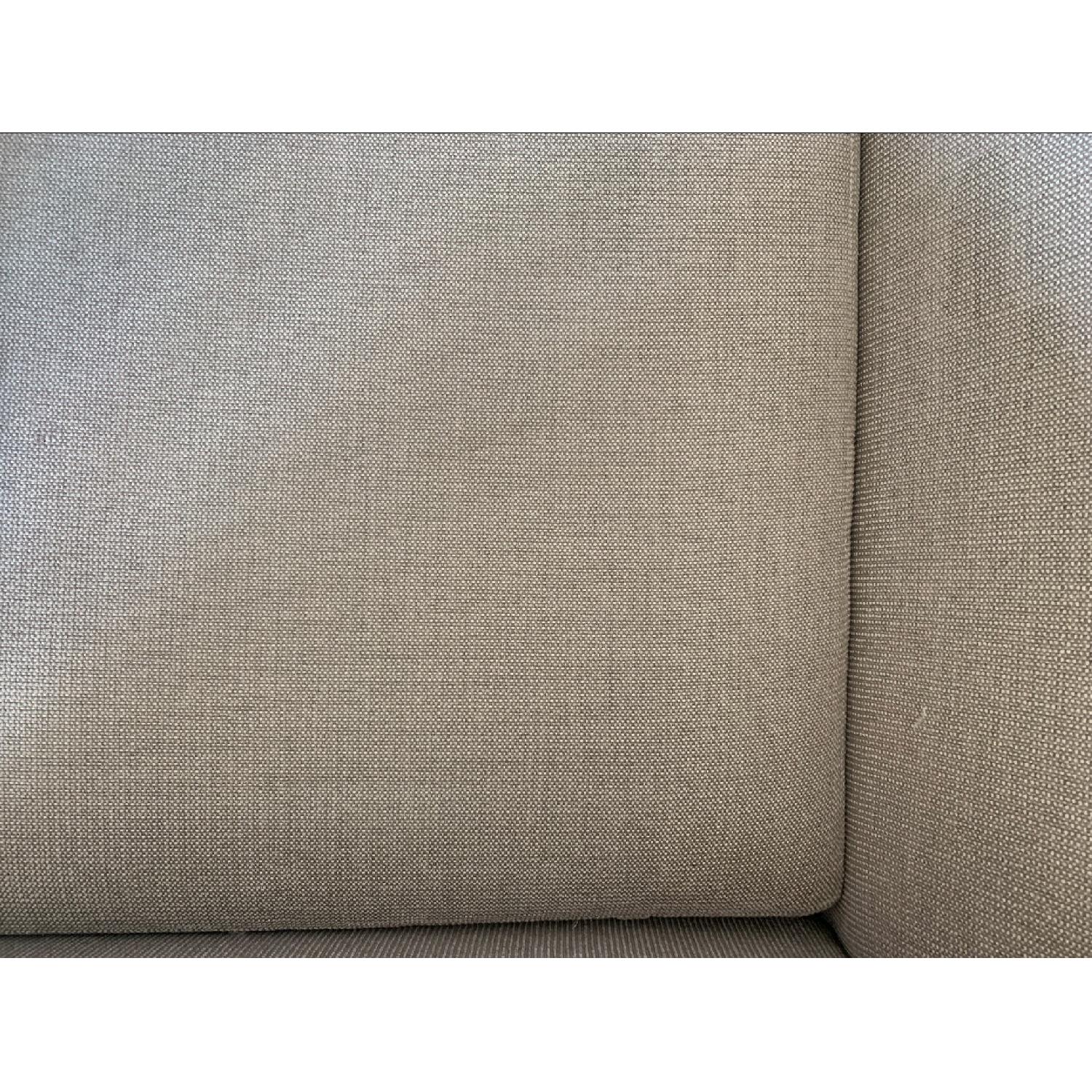 Jensen-Lewis Grey Sleeper Sofa - image-6