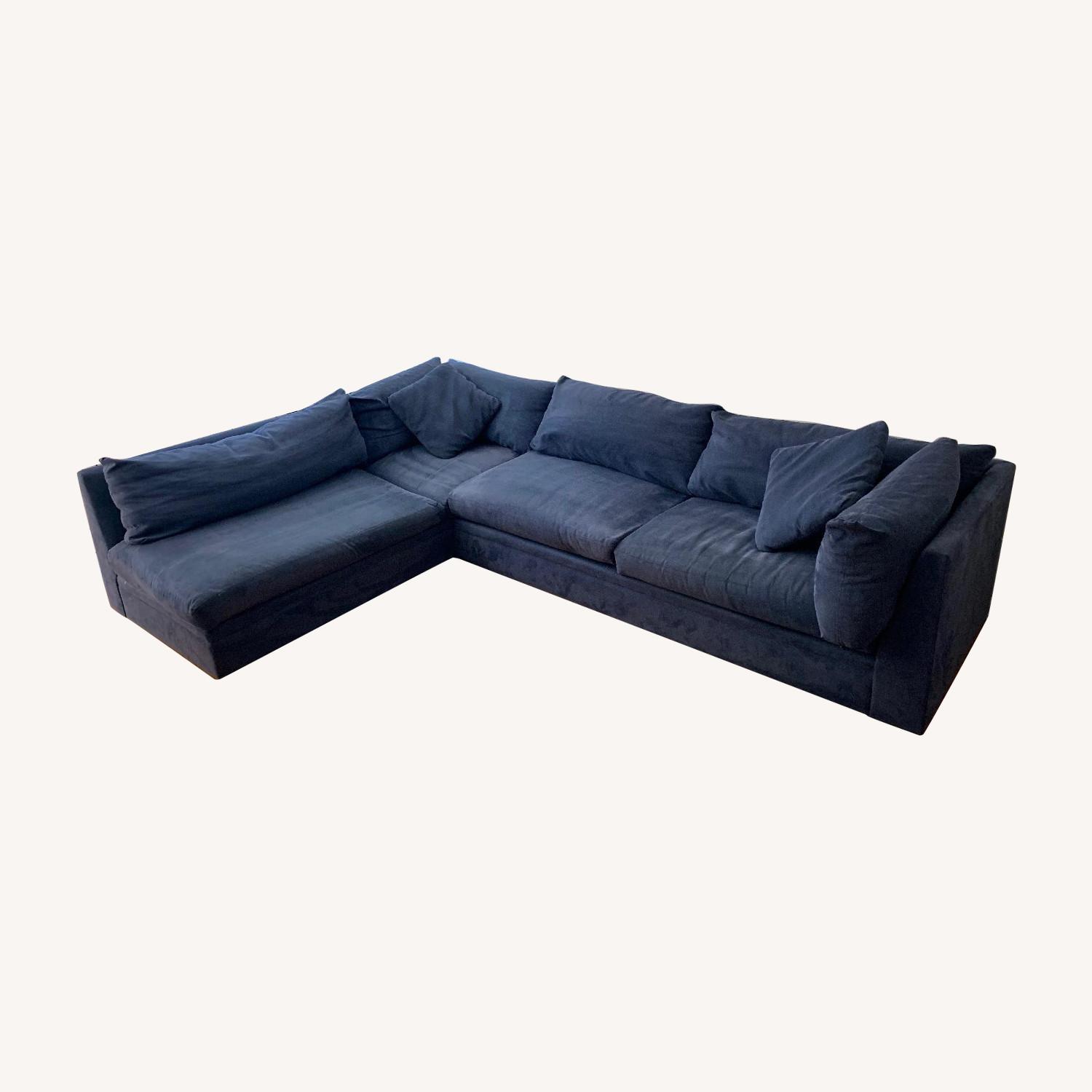Macys Modern Concepts Couch 61 - a573jng