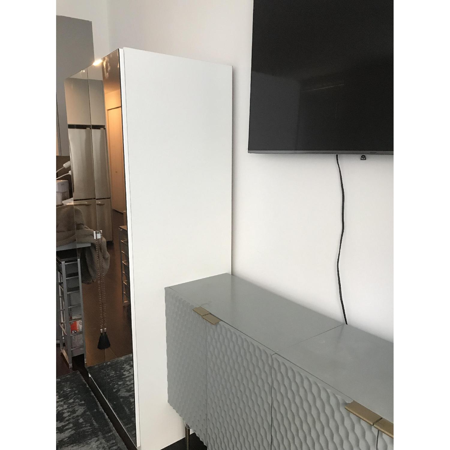 Custom Mirrored Wardrobes - image-4