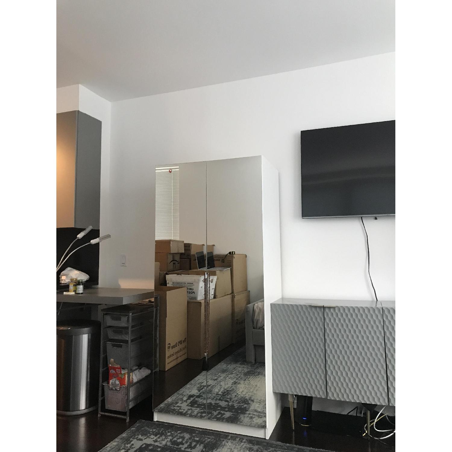 Custom Mirrored Wardrobes - image-8