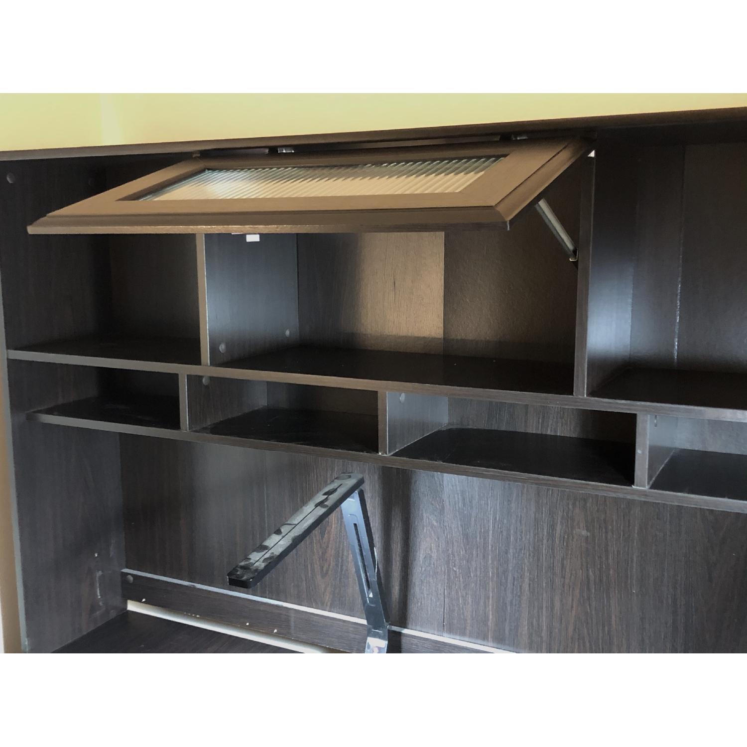 Hillsdale Furniture L-Shaped Desk w/ Hutch - image-6