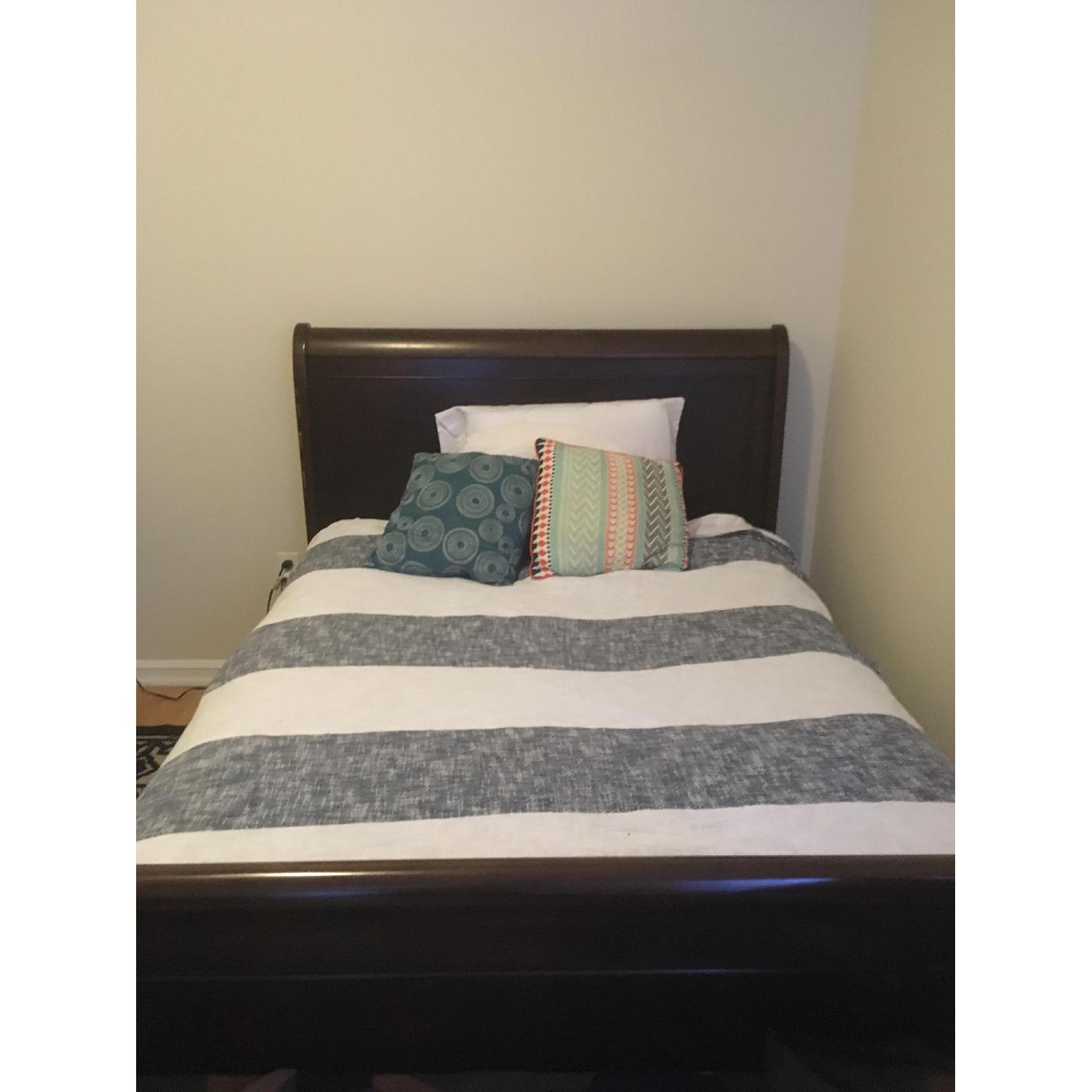 Brown Full Size Sleigh Bed w/ Headboard - image-2