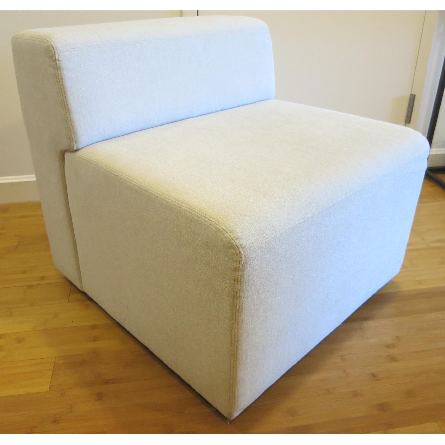 Knoll K Lounge Single Seat Sofa In Stone Aptdeco