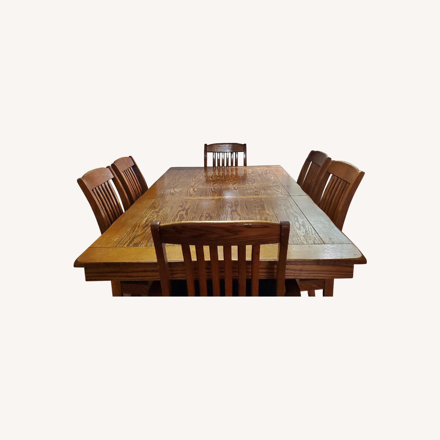 Expandable Wood Dining Table w/ 6 Chairs - image-0