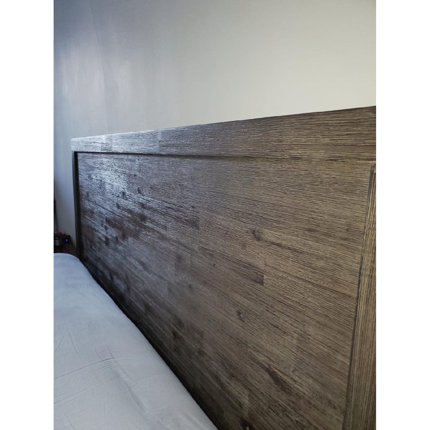 Macy's Queen Platform Bed - image-3