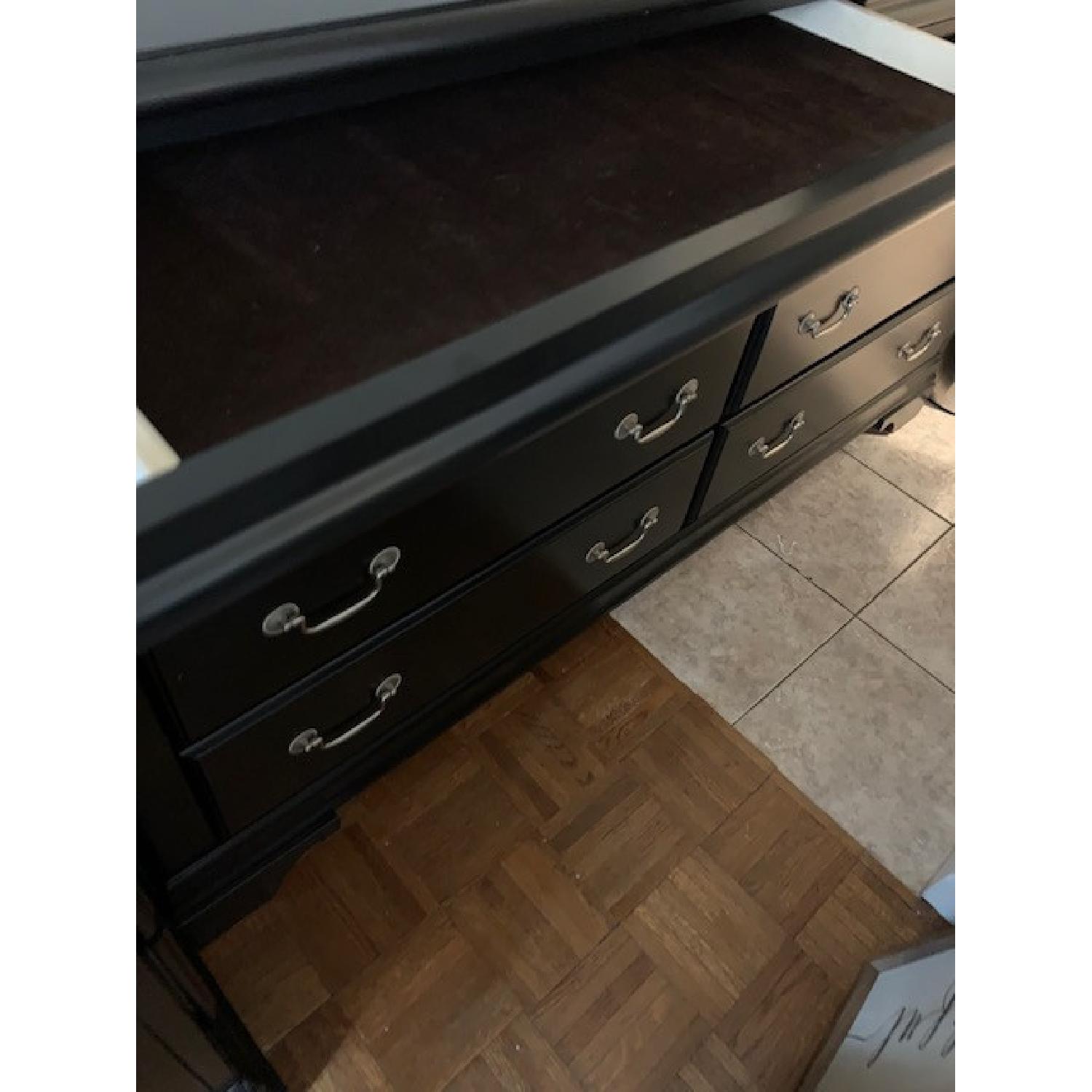 Bob's Black 6Drawer Dresser AptDeco