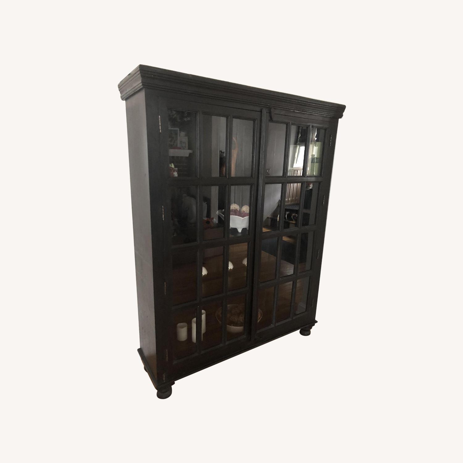 Crate & Barrel Faulkner AptDeco