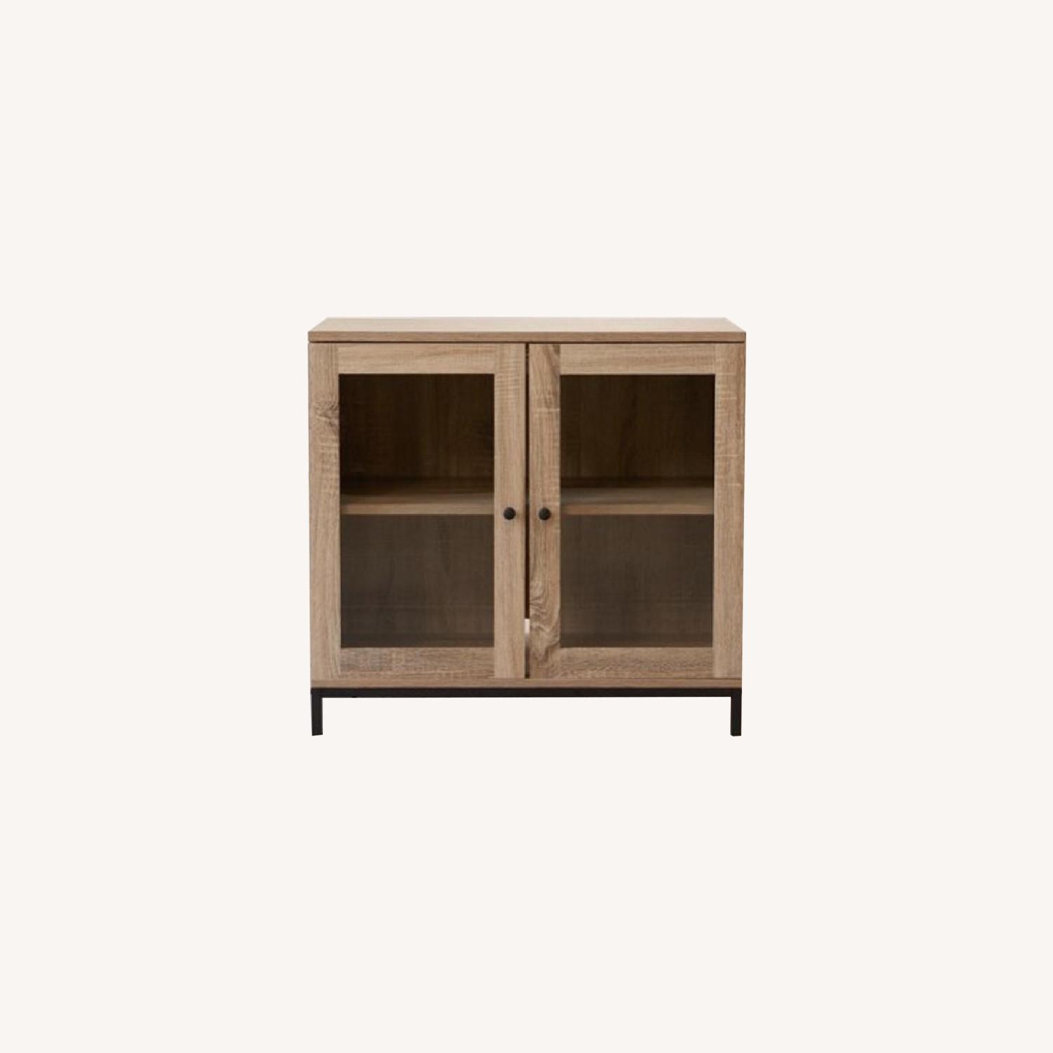 Urban Outfitters Nadia Display AptDeco