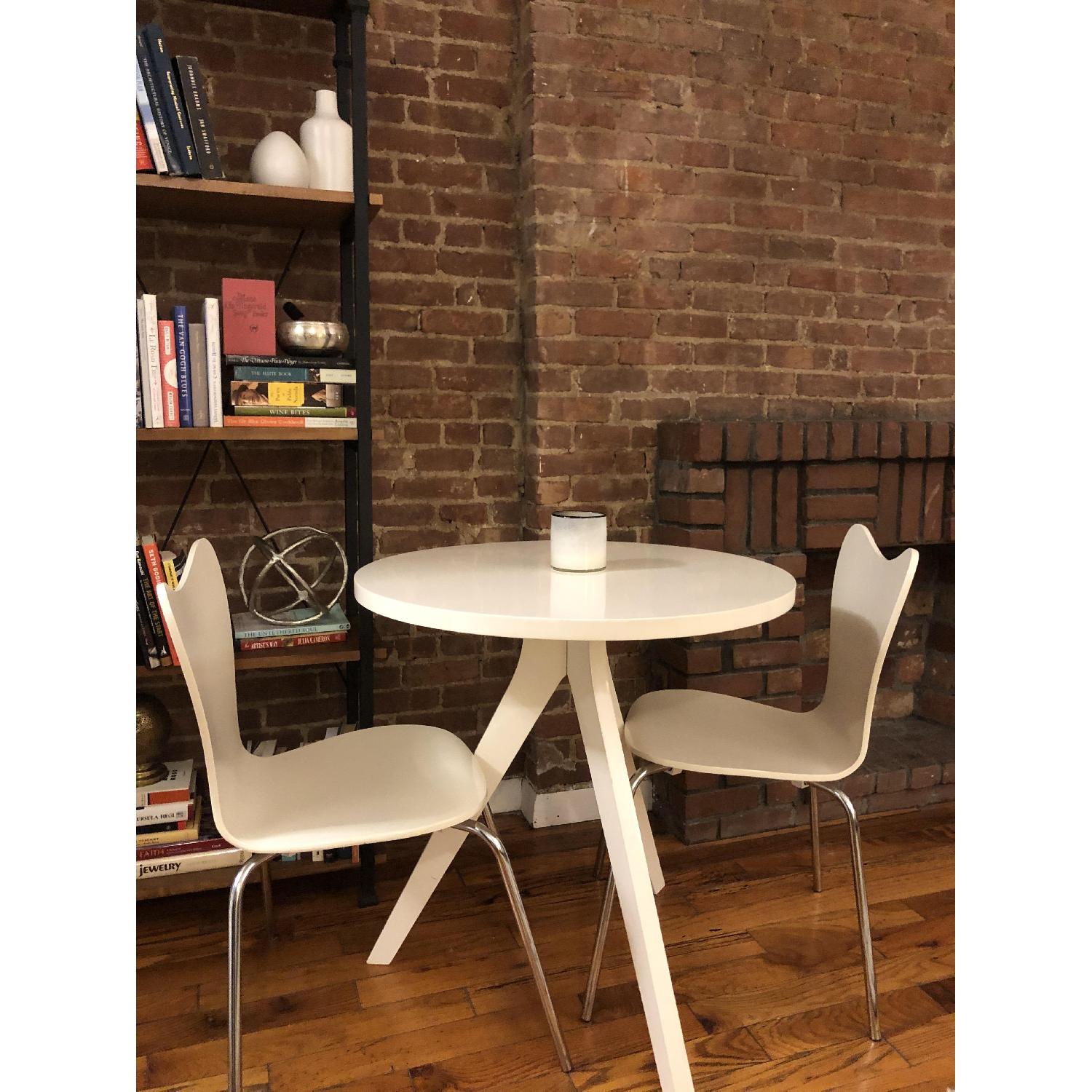 West Elm Tripod Round Table in White Lacquer - image-2