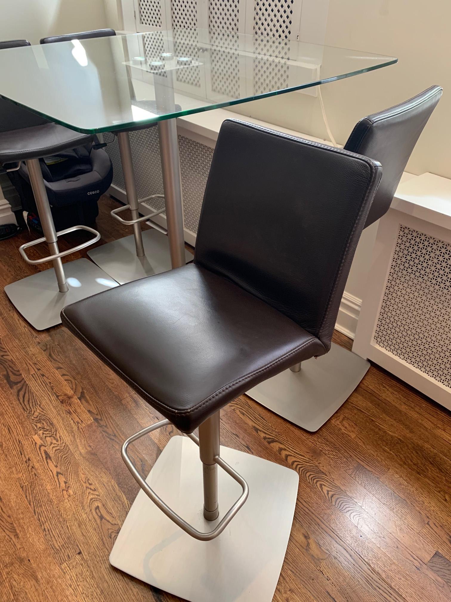 BoConcept Glass Bar Table w/ 4 Leather Bar Stools