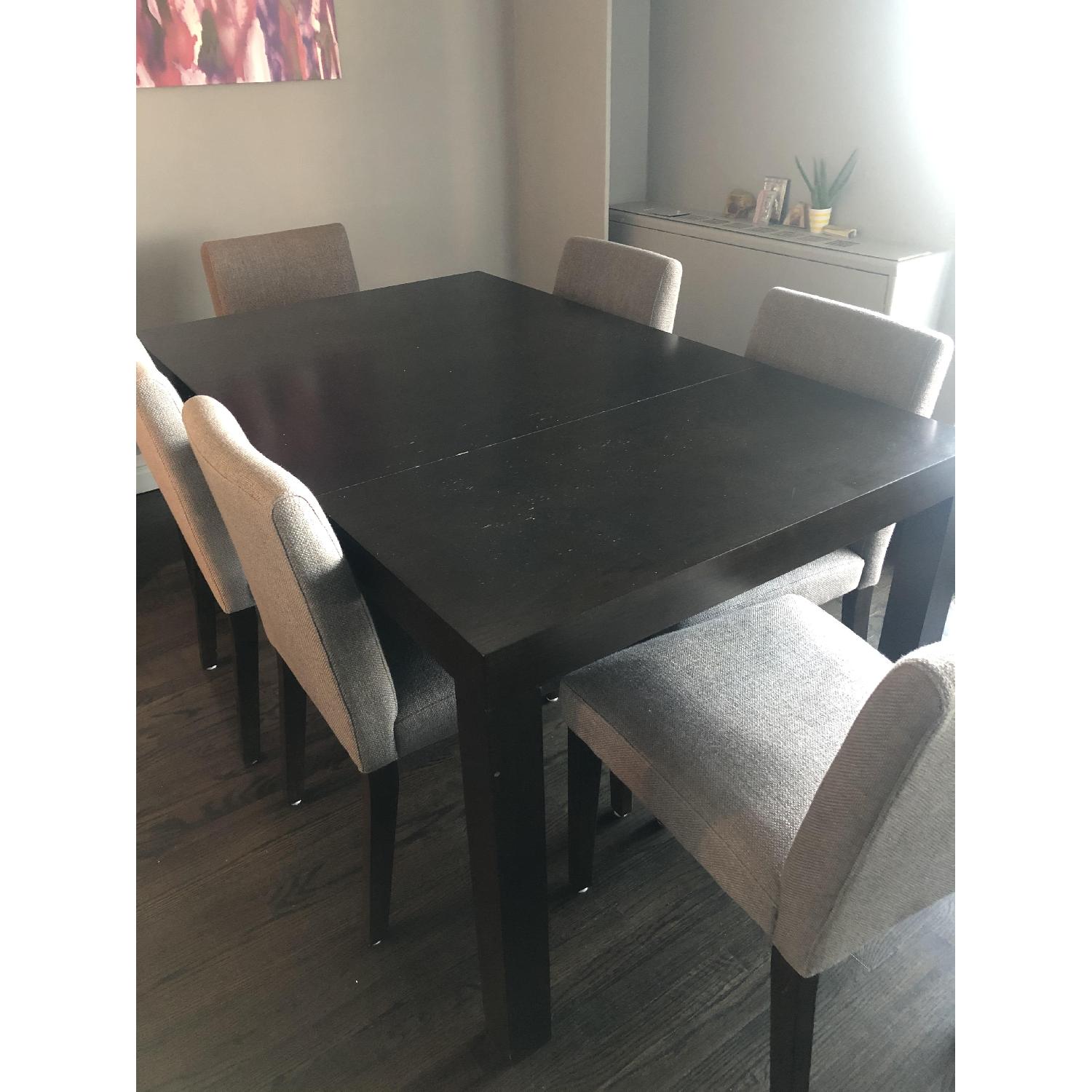 West Elm Parsons Dining Table w/ 6 Fabric Chairs AptDeco