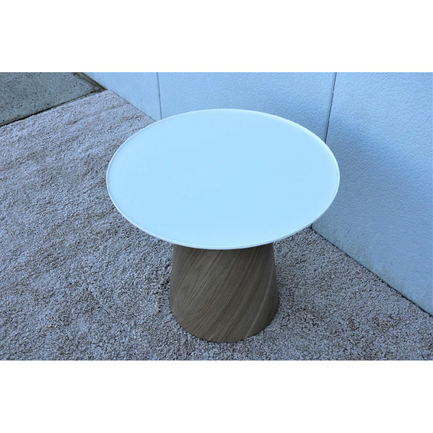 Steelcase Campfire Paper Table - image-9