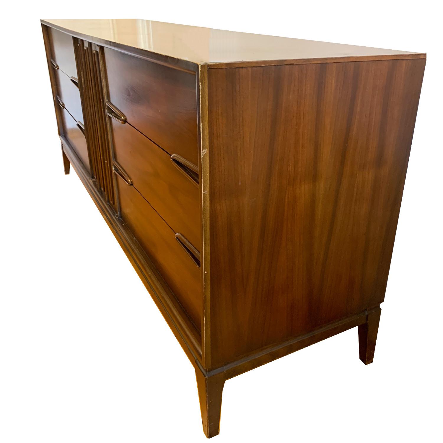 Unagust Vintage Mid Century 9 Drawer Geometric Dresser - image-4