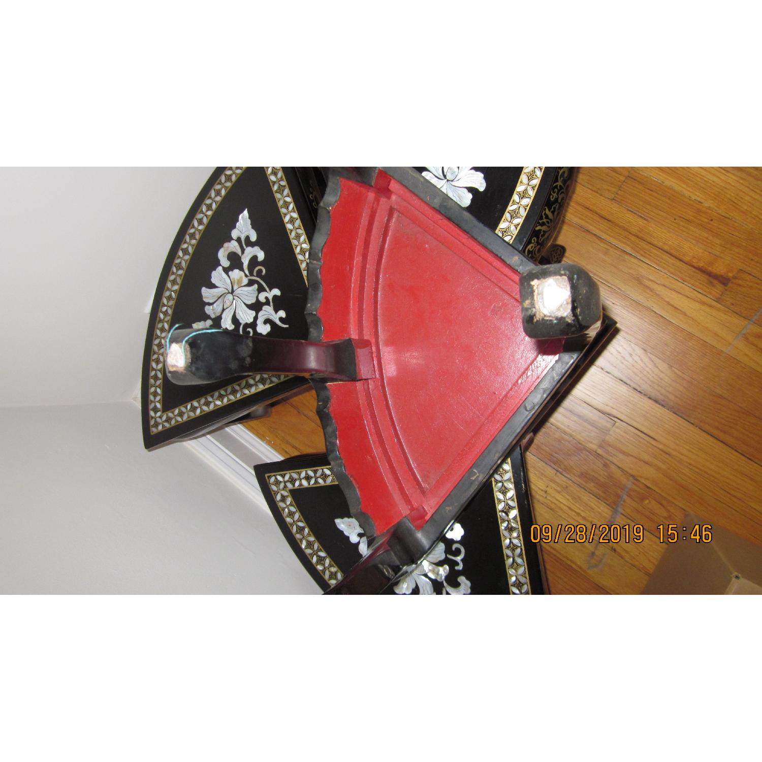 Oriental Tea/Coffee Table w/ 4 Stools - image-2