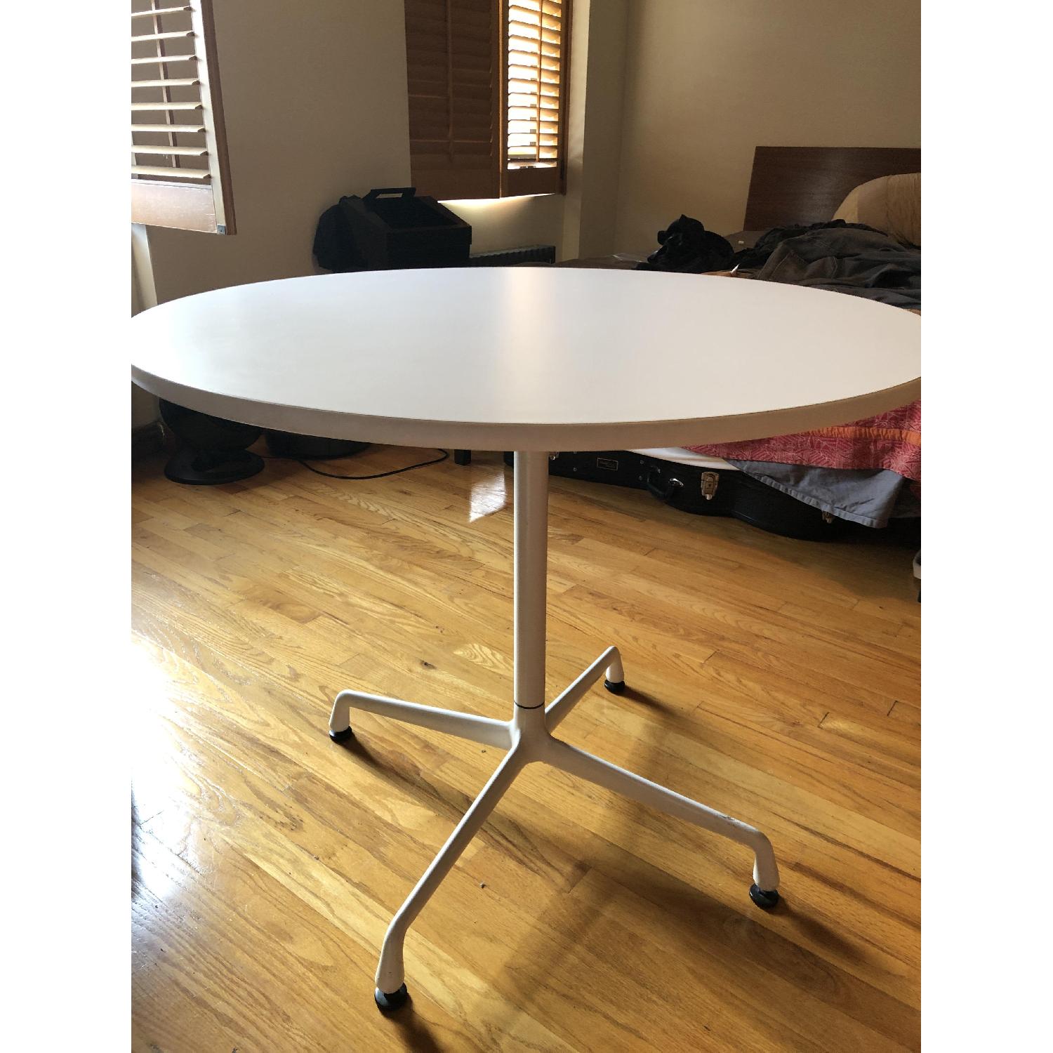 Herman Miller Eames White Round Table - image-2