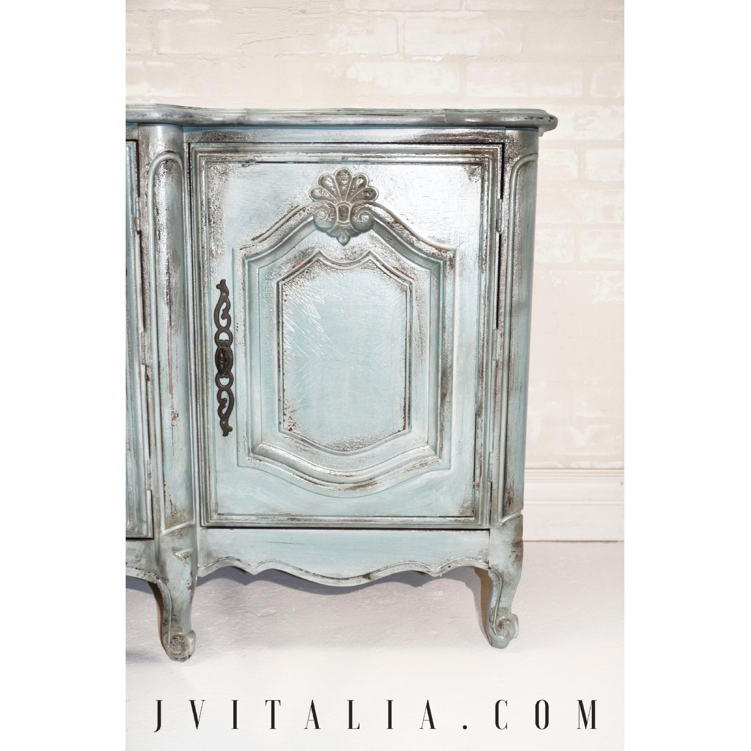 Thomasville Teal Antiqued Low Media Cabinet Sideboard - image-5
