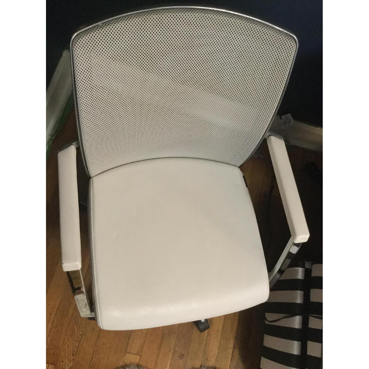 Dauphin White Leather Office Chair - image-5