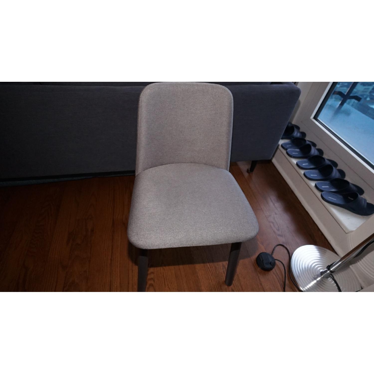 blu dot chip chair