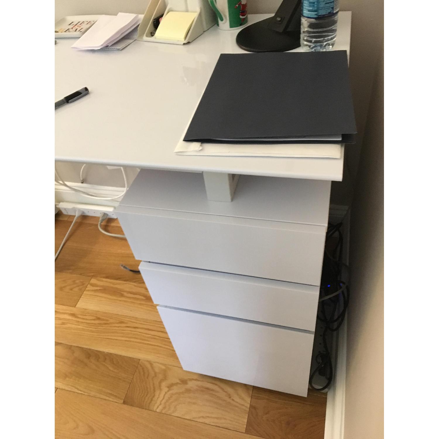 White Laquer Desk - image-2