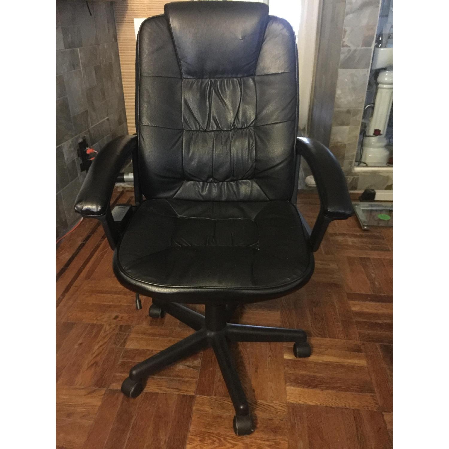 StressMaster Office Chair - image-1