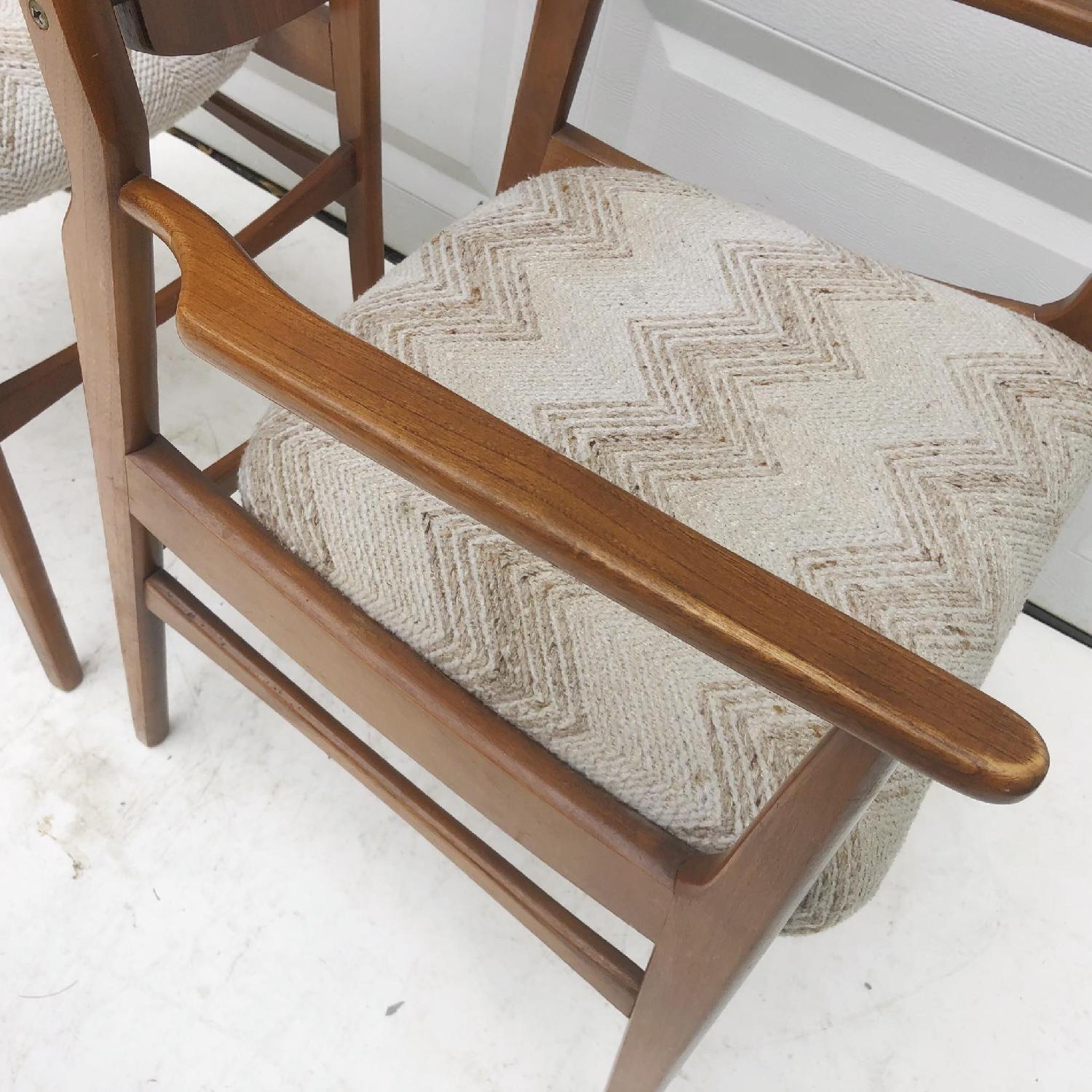 Mid-Century Modern Dining Table w/ 6 Dining Chairs - image-12