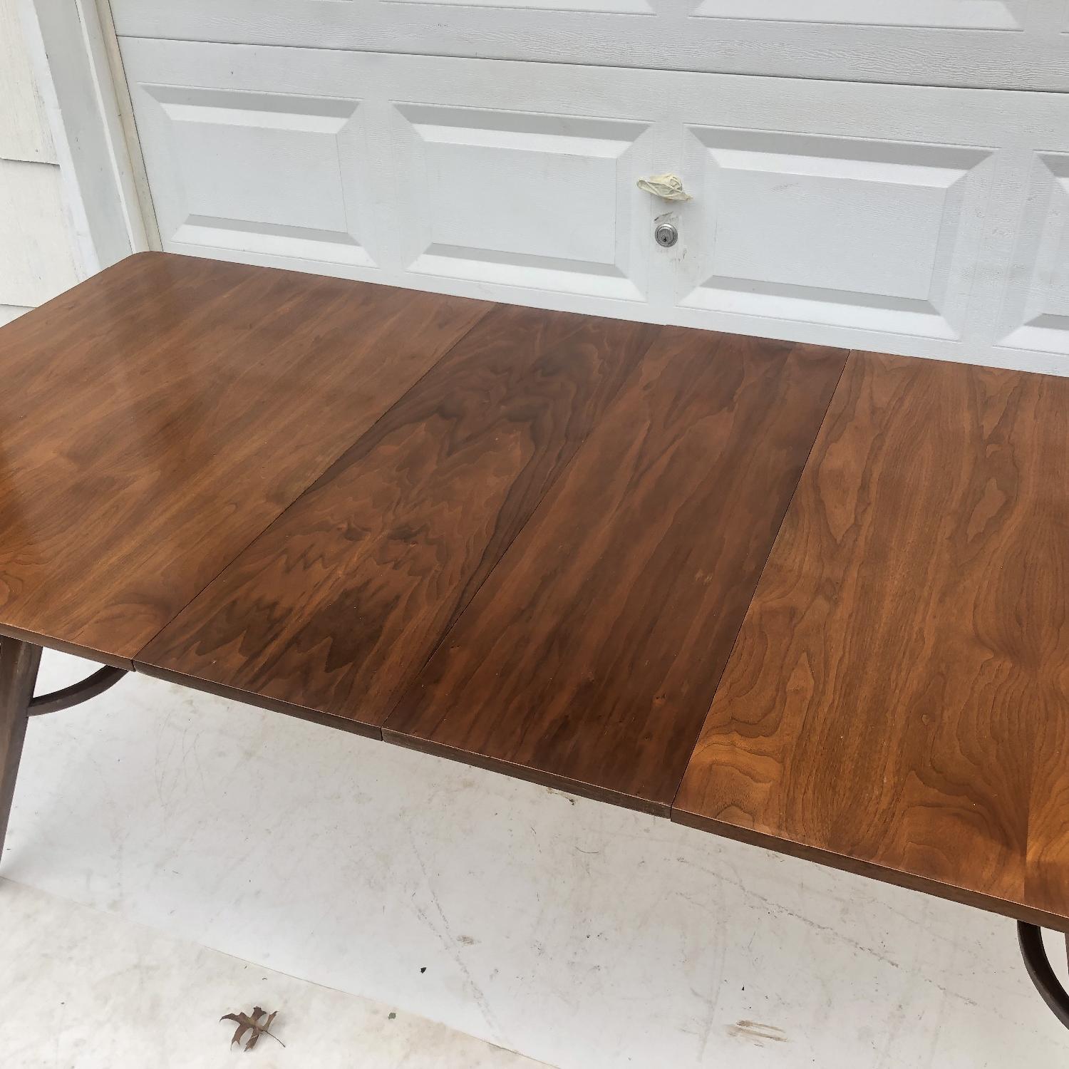 Mid-Century Modern Dining Table w/ 6 Dining Chairs - image-33