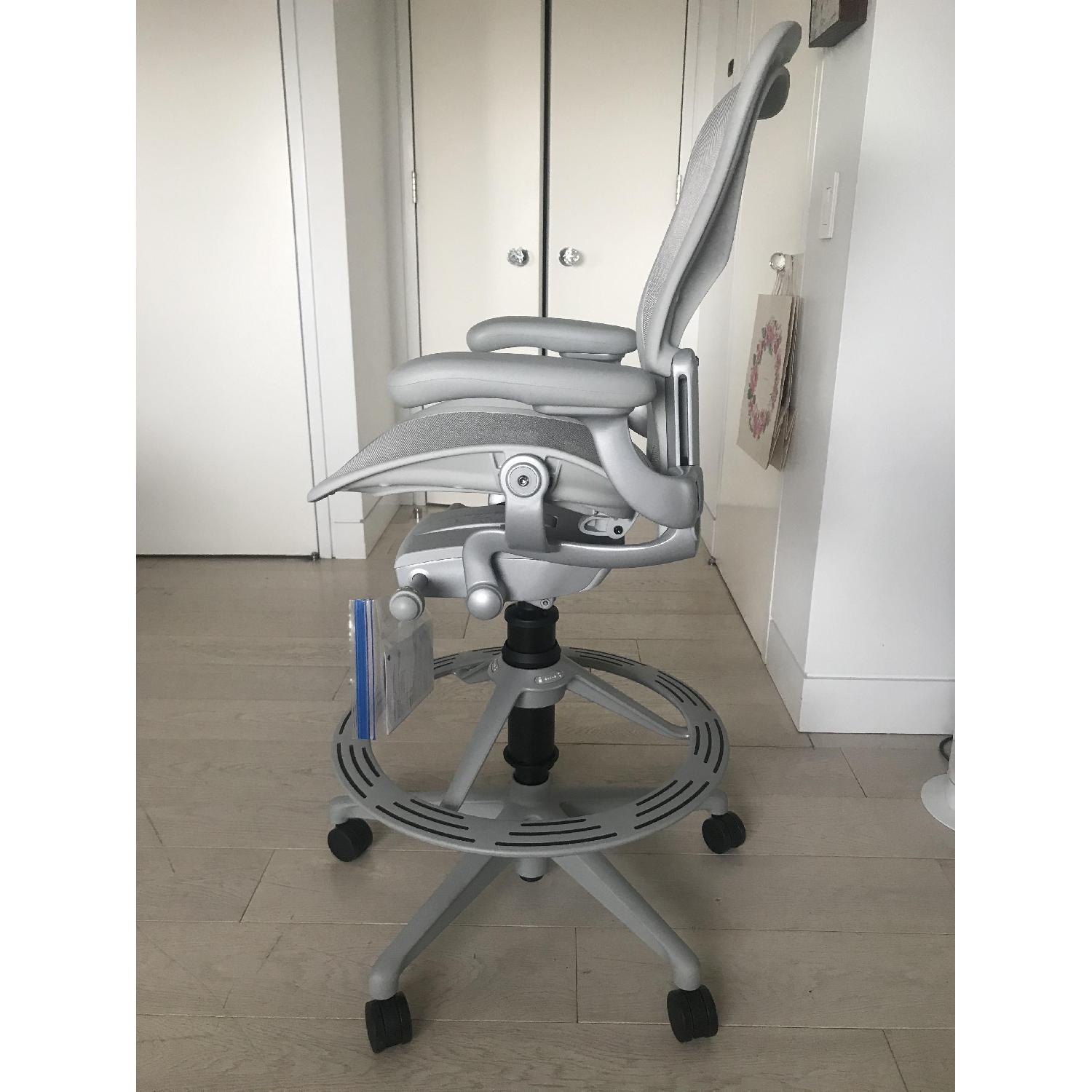 Herman Miller Aaron Office Chair - image-2