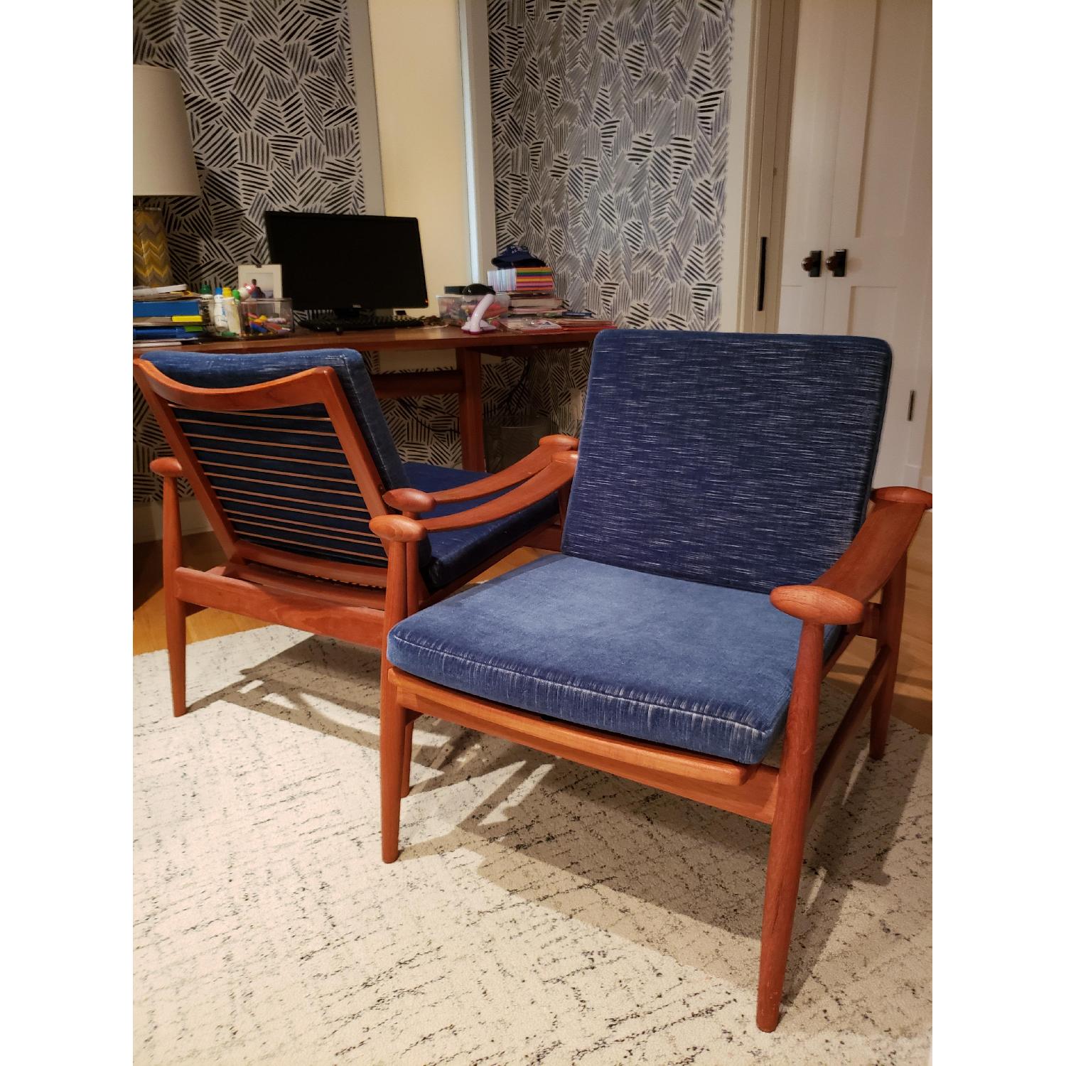 France & Daverkosen Finn Juhl Spade Chairs in Blue Mohair - image-3