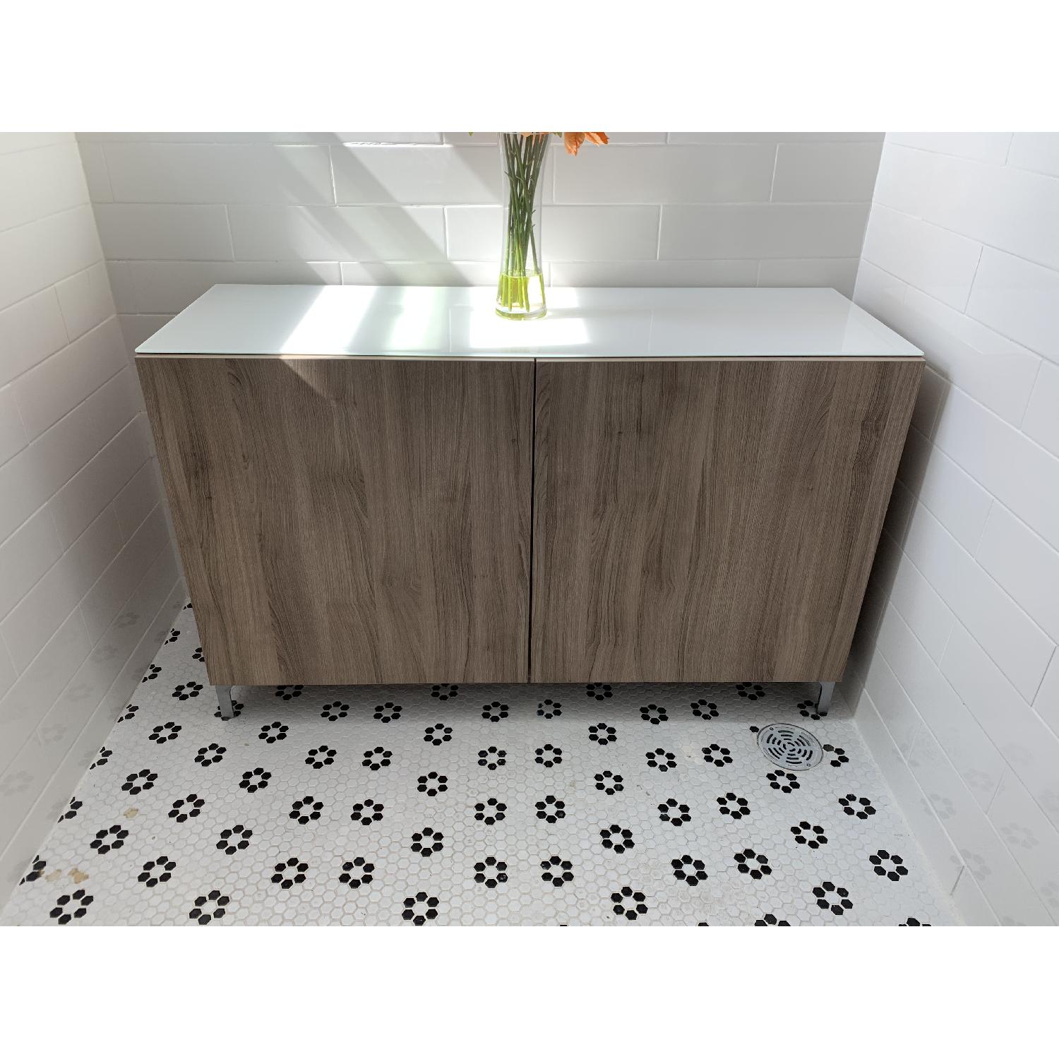 Ikea Light Wood & Glass AptDeco