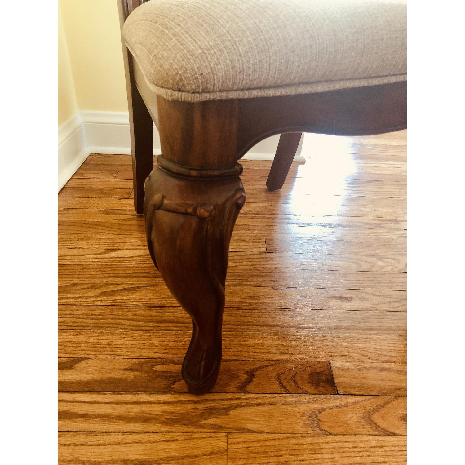 Thomasville Legacy Extendable 7-Piece Dining Set - image-9