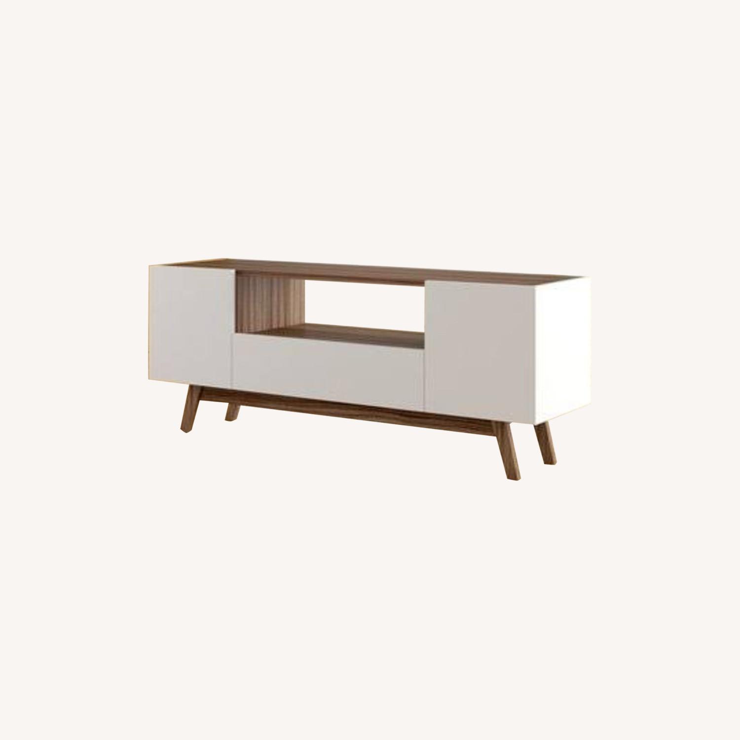 George Oliver Media Console - image-0