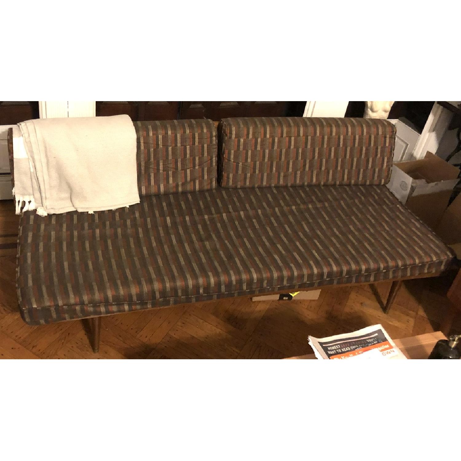 Mid-Century Modern Daybed - image-2