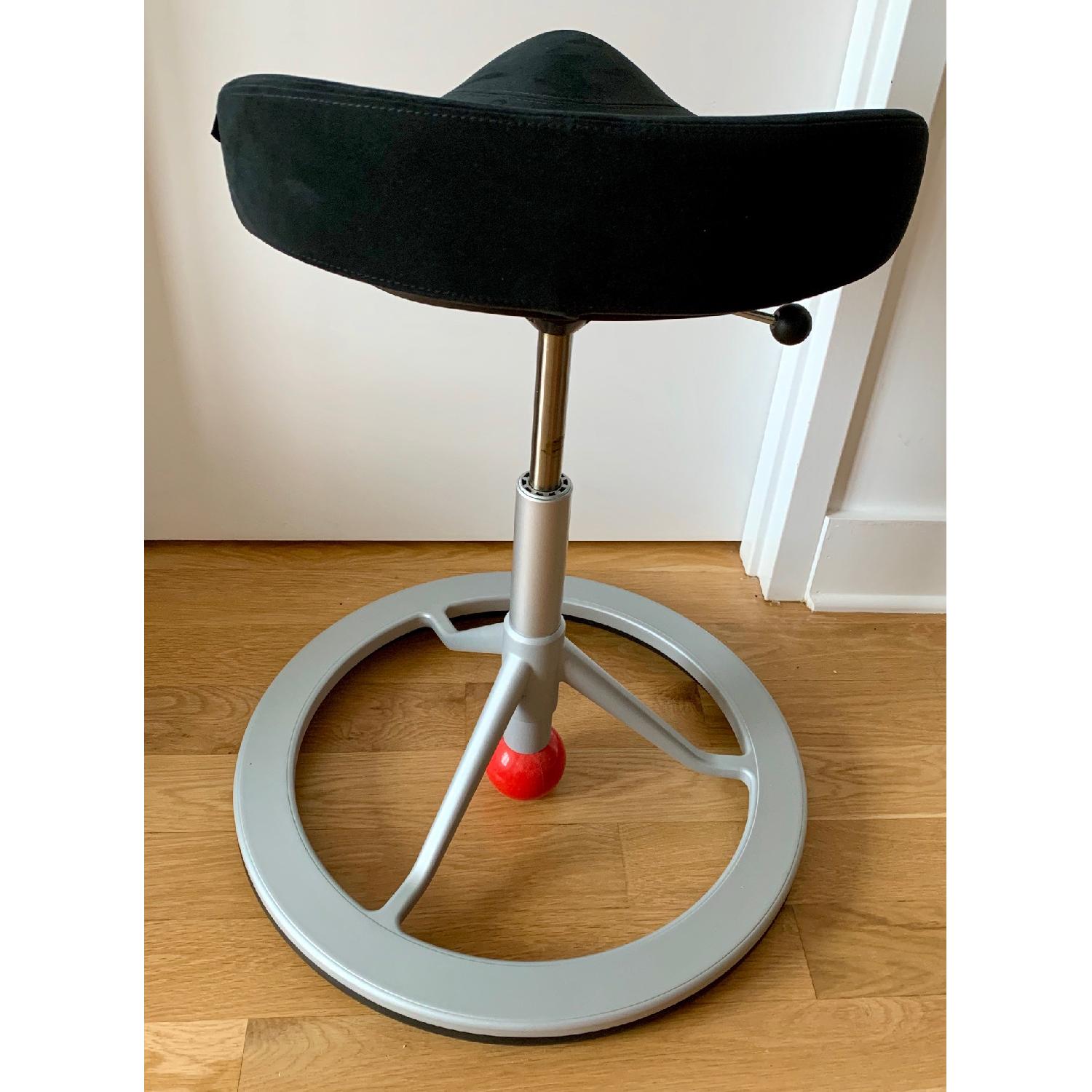 Backapp 2.0 Office Chair - image-3