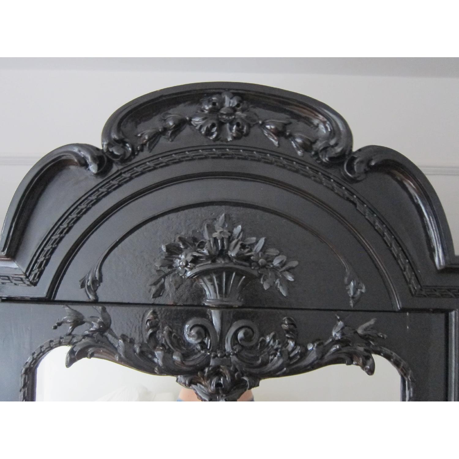 Louis XV French Black Lacquer Armoire/Wardrobe - image-9