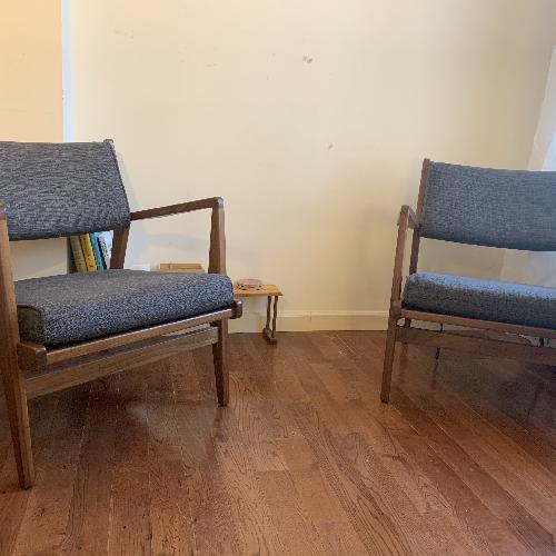 Design Within Reach Jens Risom Lounge Chairs & Ottoman