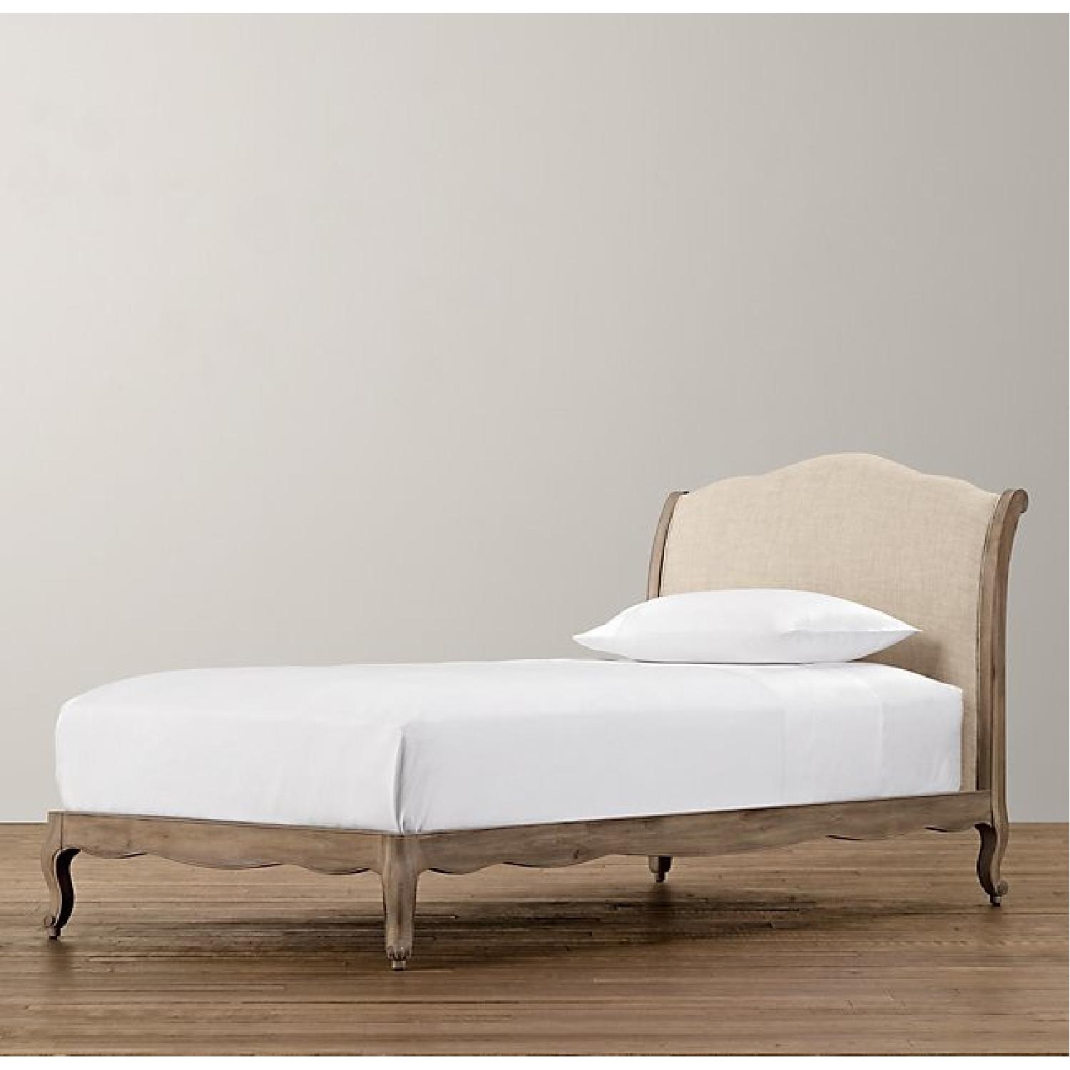 Restoration Hardware Platform Full Size Bed AptDeco
