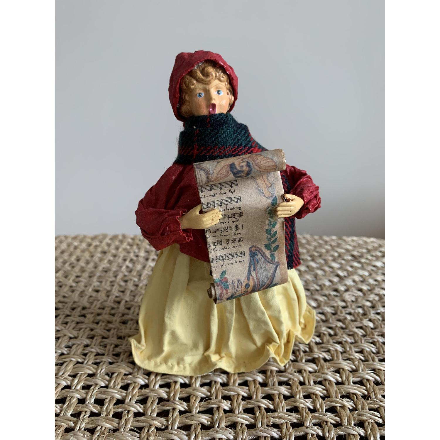 Kurt S Adler Christmas Carolers Figurines - image-7