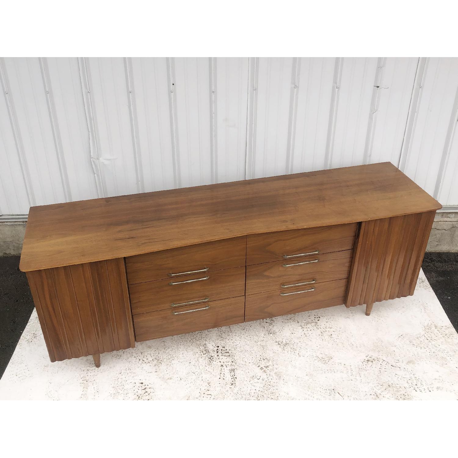 Mid-Century Modern Twelve Drawer Dresser - image-9