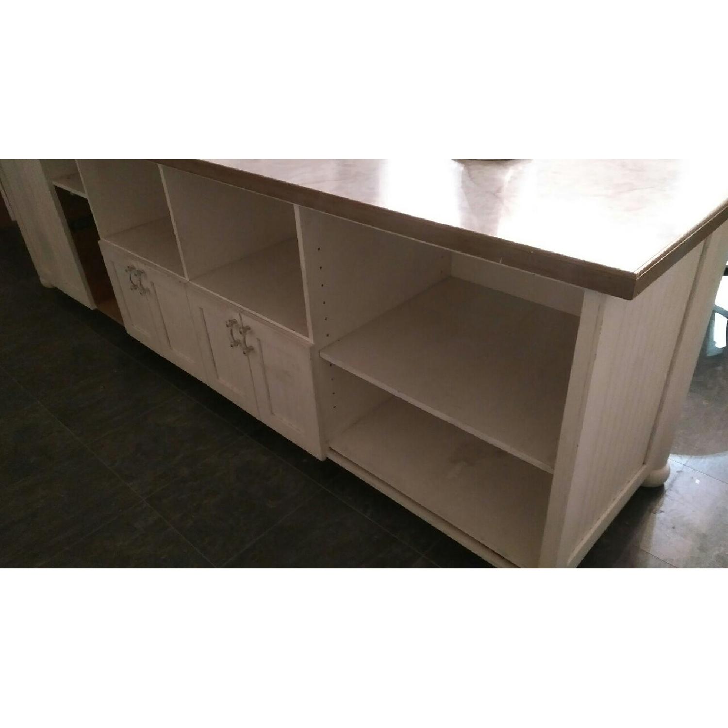 Shabby Chic Counter/Cabinet - image-5