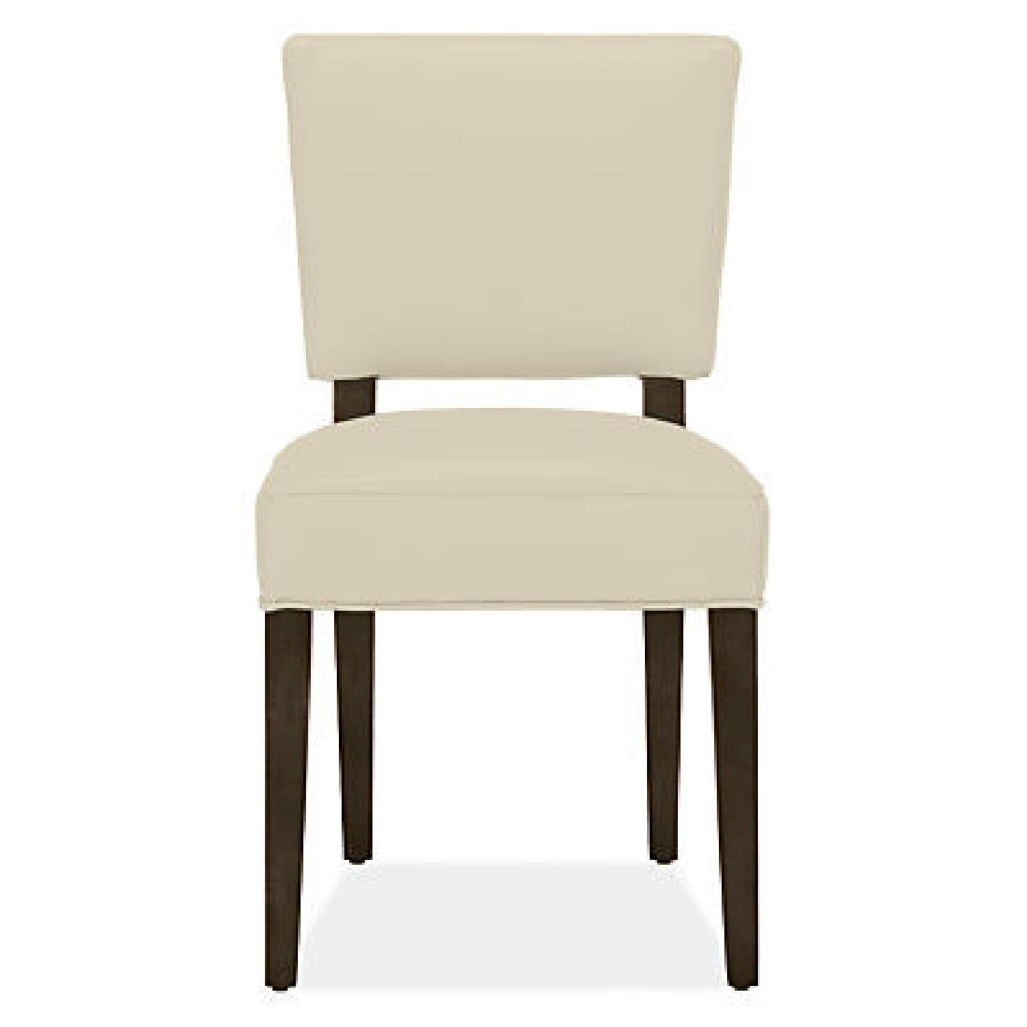 Room & Board Round Glass Dining Table w/ 4 Leather Chairs - AptDeco
