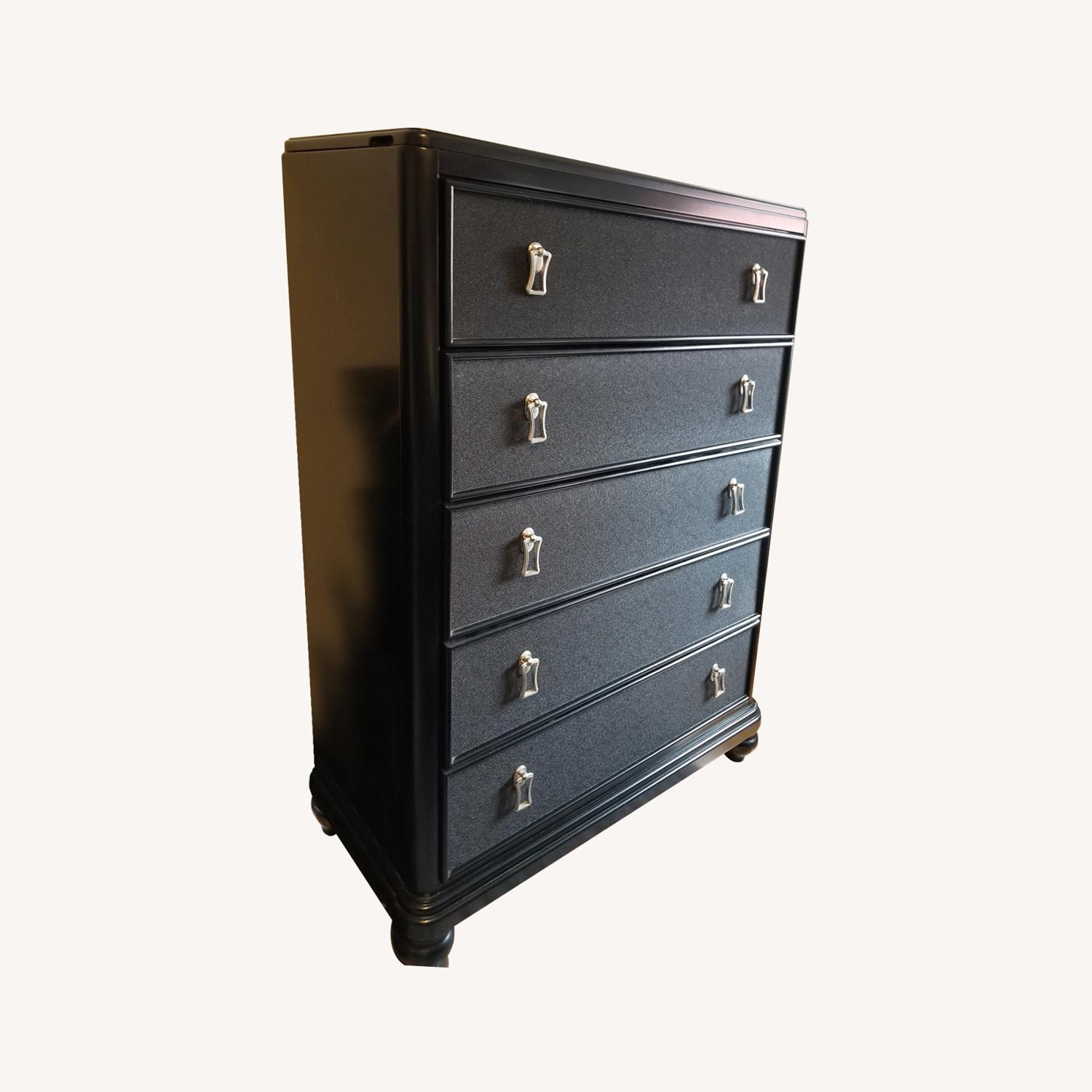 Diva LiftTop Chest AptDeco