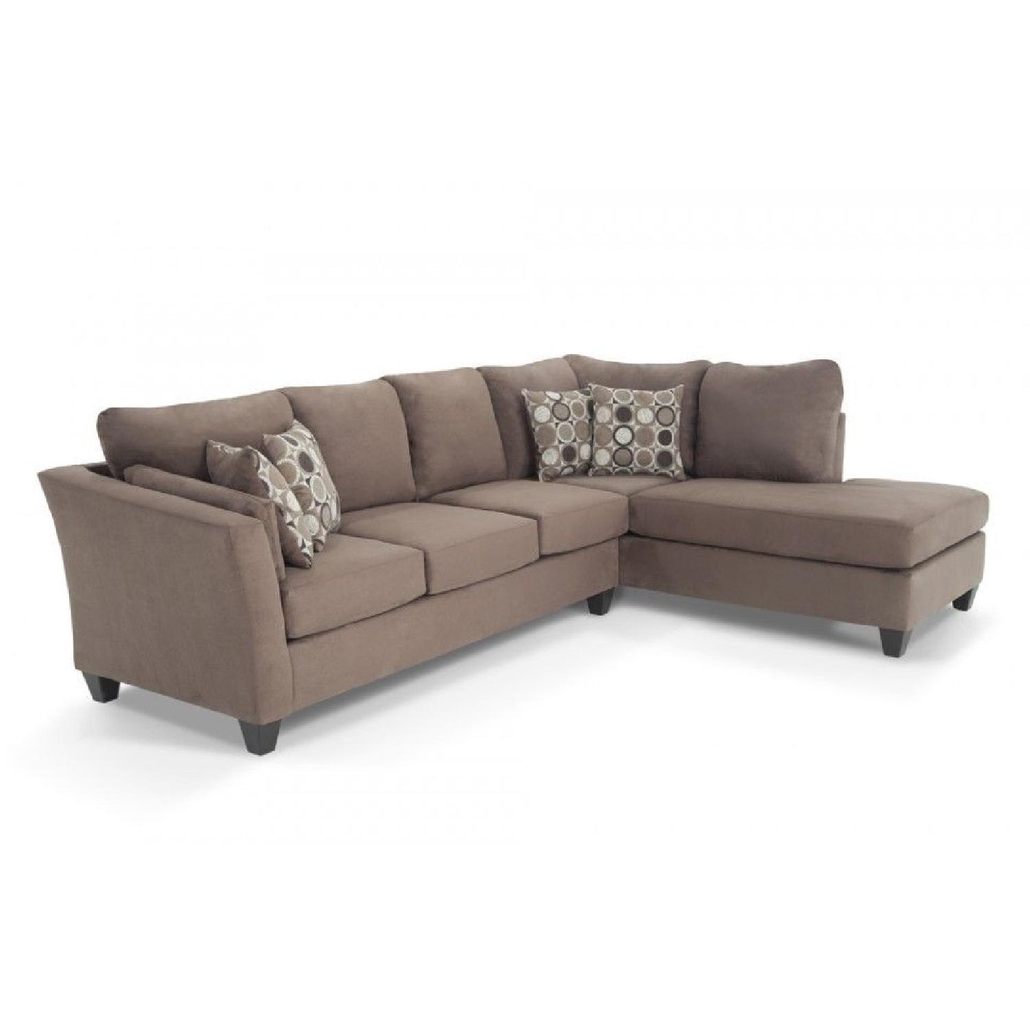 Bob's Brown Chaise Sectional Sofa & Ottoman - image-8